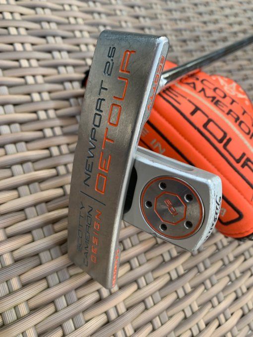 Putter Scotty Cameron Newport detour design 2.5 taille 34.5